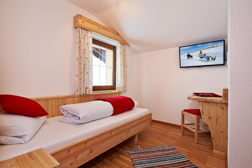 Am Sonnhof Apartamento Längenfeld Quarto foto